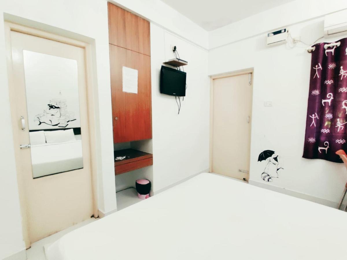 Raccoon Rooms Mysuru Zewnętrze zdjęcie