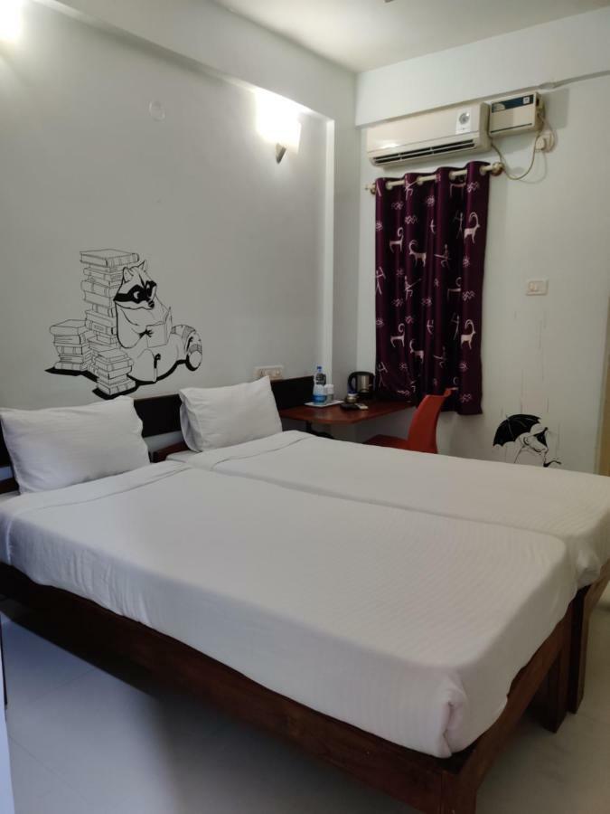 Raccoon Rooms Mysuru Zewnętrze zdjęcie